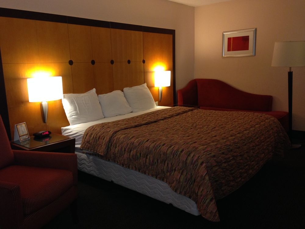 Travelodge By Wyndham Brooklyn Center Exteriér fotografie